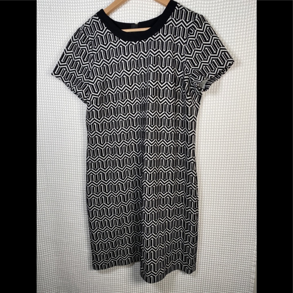 Banana republic black white dress poliester woman size 16